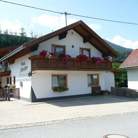 Apartment In Tr Polach Carinthia With Pool Tröpolach Exteriör bild