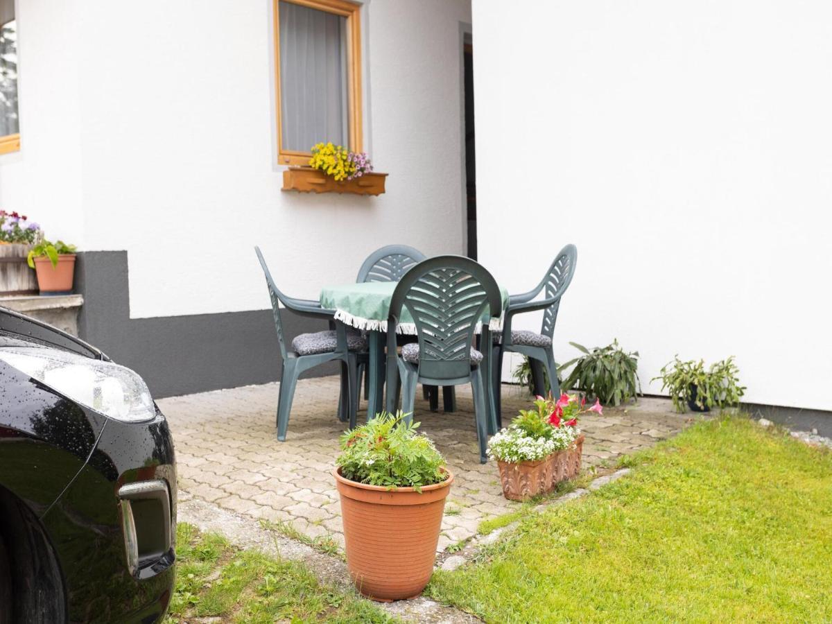 Apartment In Tr Polach Carinthia With Pool Tröpolach Exteriör bild